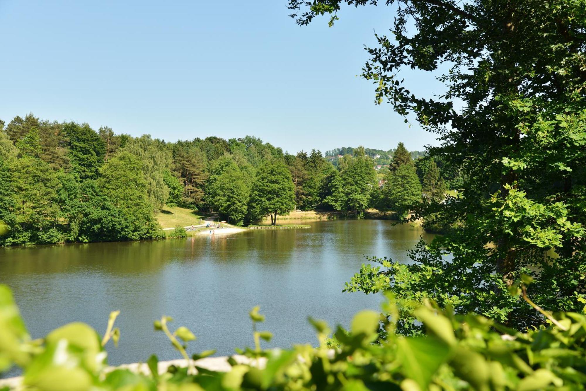 Das Dreiburgensee Naturhotel & Spa Thurmansbang 外观 照片